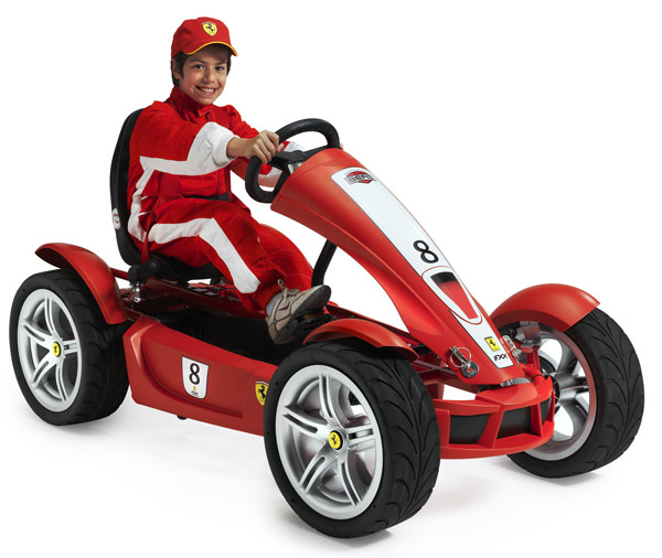 Ferrari%20FXX%20Exclusive%20with%20child.jpg